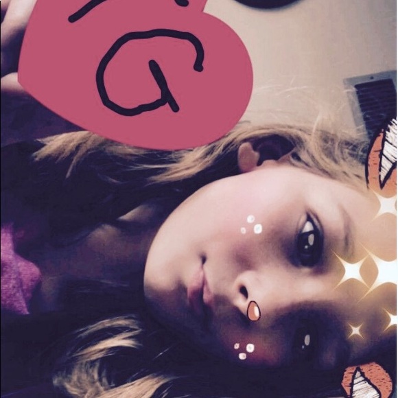 Meet your Posher, Trinity - Picture 1 of 1